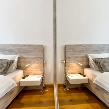 Idila Lux 公寓 兹拉蒂博尔