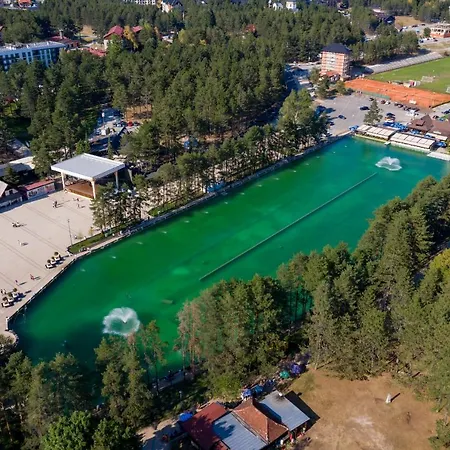 公寓 Idila Lux 兹拉蒂博尔