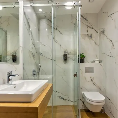 شقة Idila Lux زلاتيبور