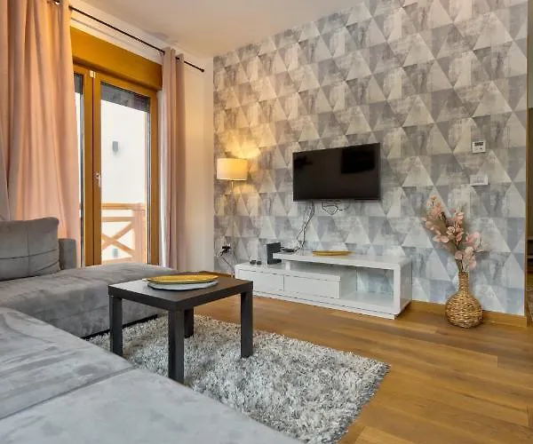Apartament Idila Lux *
